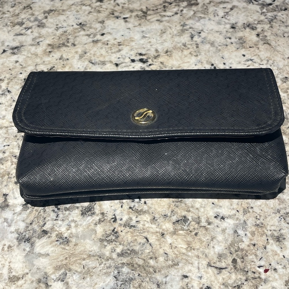 Roger Gimbel Accessories Clutch